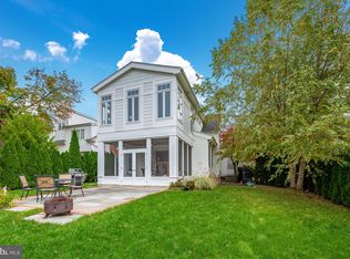 407 Fairview Ave, Frederick, MD 21701