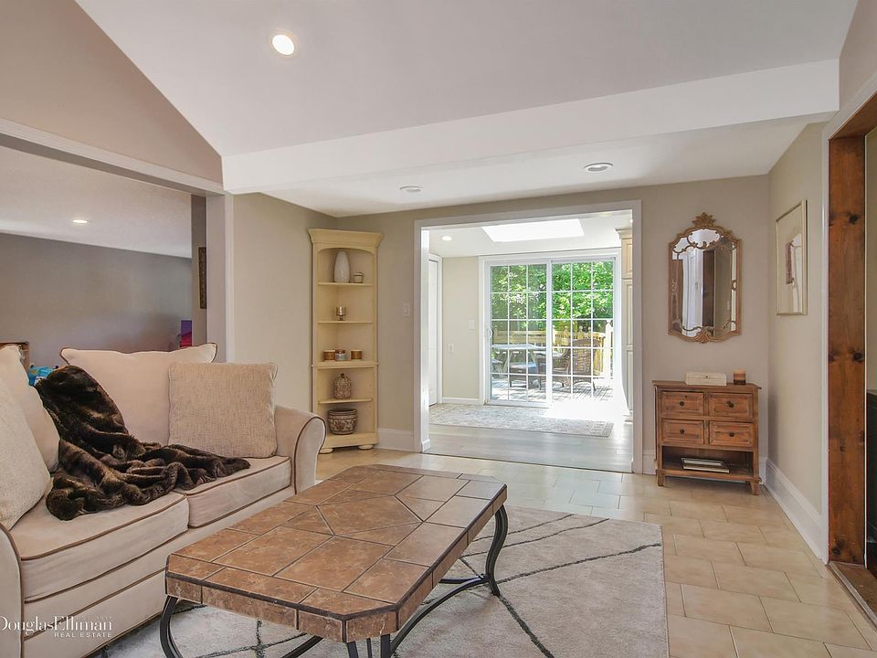 61 Buckeye Rd, Glen Cove, NY 11542 Zillow