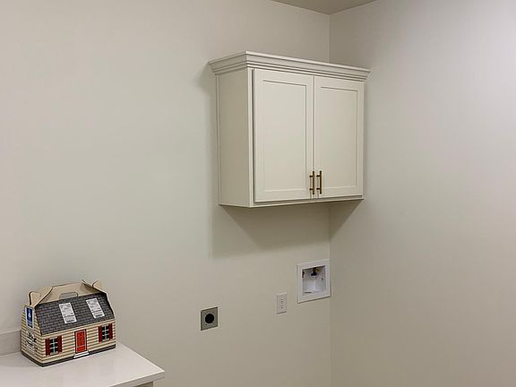 2nd image of 1017 Bengal Crossing Ave Lot 40