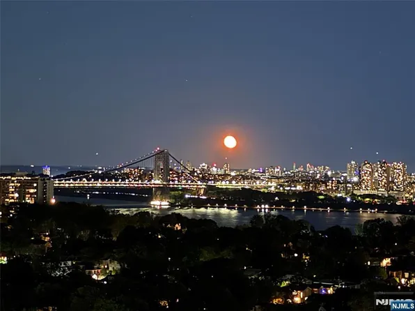 770 Anderson Ave APT 21H, Cliffside Park, NJ 07010