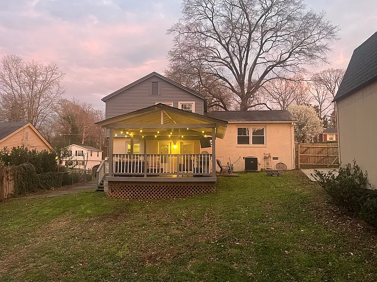 3420 Sargeant Dr — Photo 2