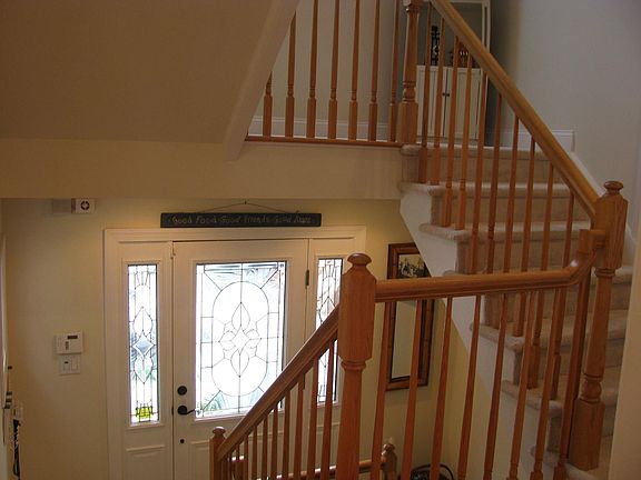 4th image of 311 Merion Pl