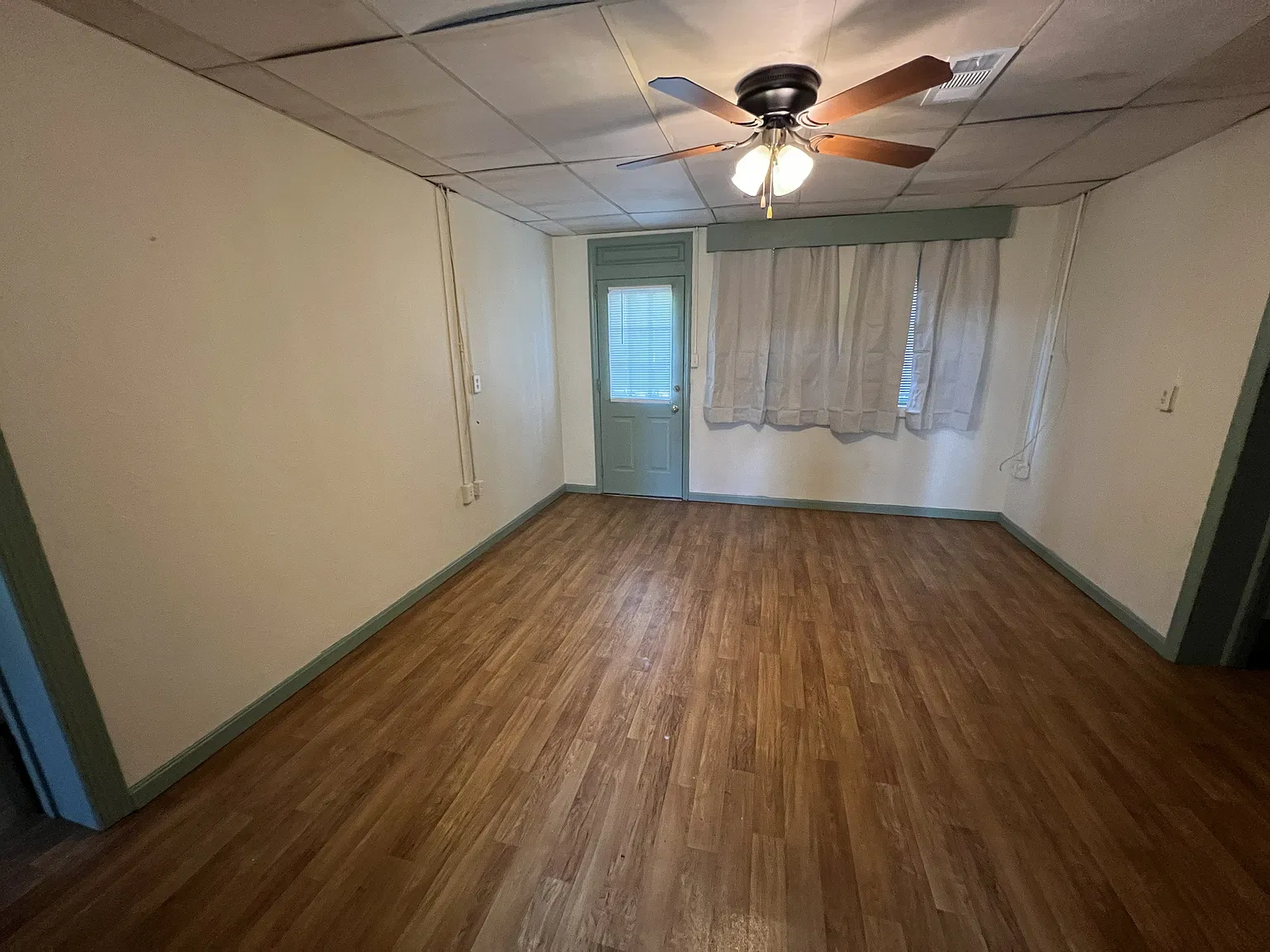 1 bed, 650 sqft, $1,500 — Photo 2