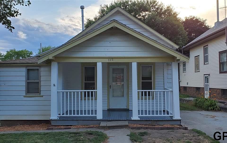 1st image of 112 N Davis Ave