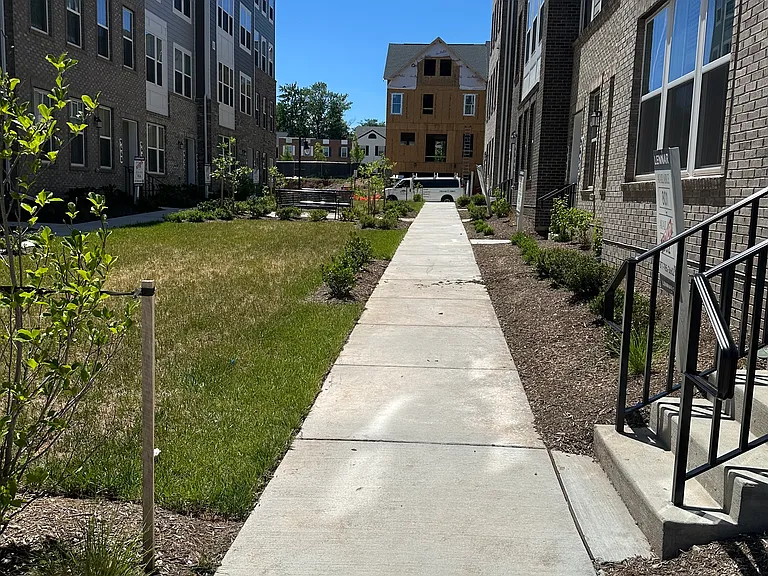 9633 Hummingbird Way #9633 — Photo 13