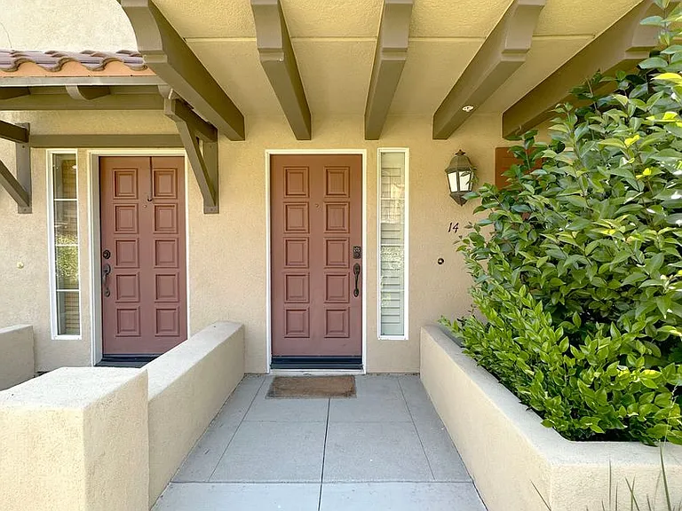 14 Vinca Ct — Photo 3