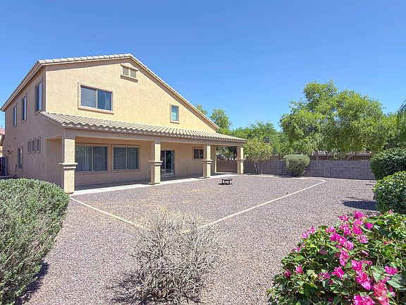 4th image of 7320 S 15TH Drive