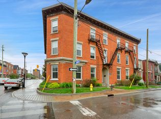 339 James St #3, Ottawa, ON K1R 5M8