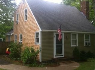 100 Captain Ellis Ln, Hyannis, MA 02601