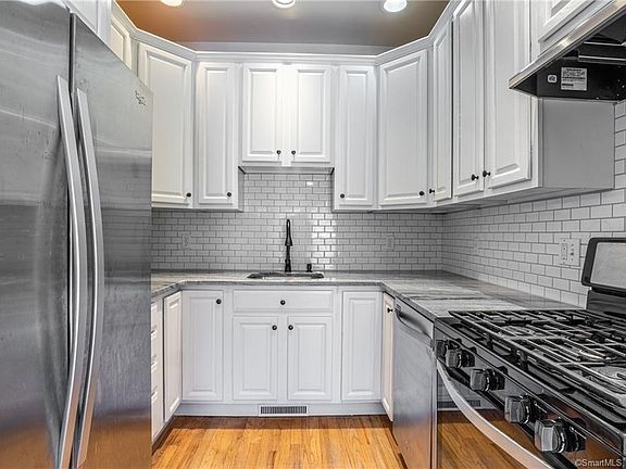 3rd image of 88 Cherry Hill Dr #88