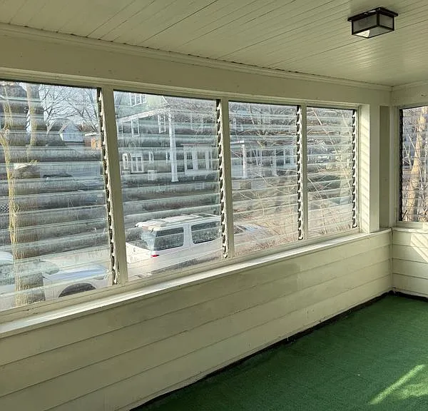 226 Shelter St #DOWNSTAIRS — Photo 8
