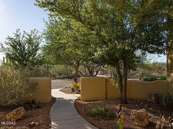4th image of 8845 N Camino De La Tierra