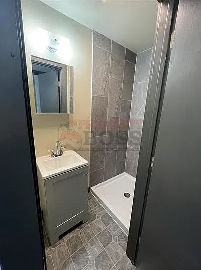 15 Rimbach St. Left - 1 — Photo 3