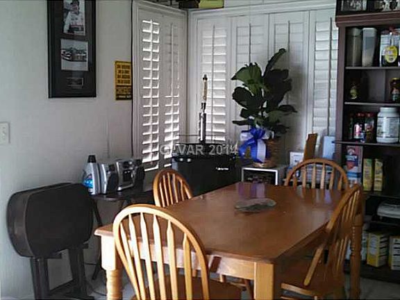 5th image of 7045 Sawtooth Dr