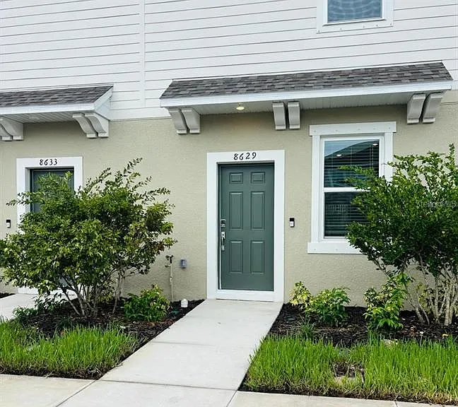 8629 Daybreak St — Photo 1