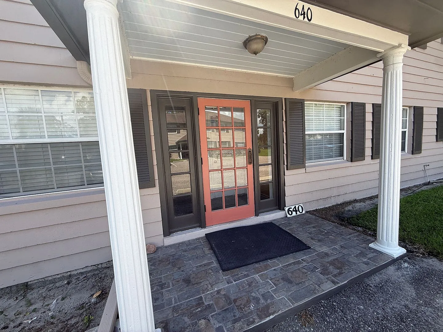 Charming 2-Bedroom, 1-Bath Condo in the heart of Maitland — Photo 2