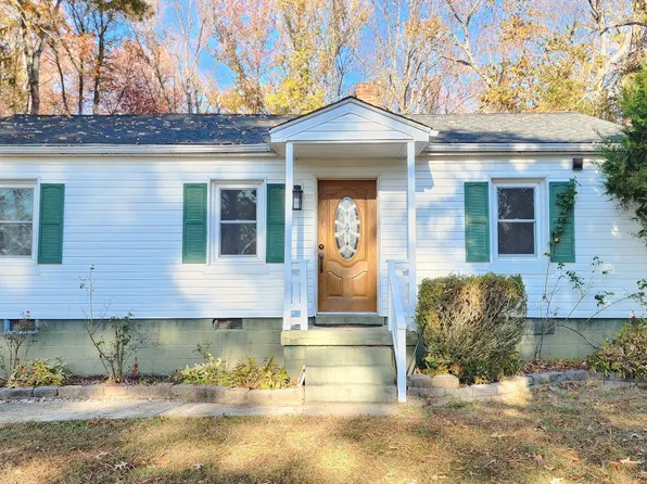 5344 Smith Dr, Indian Head, MD 20640