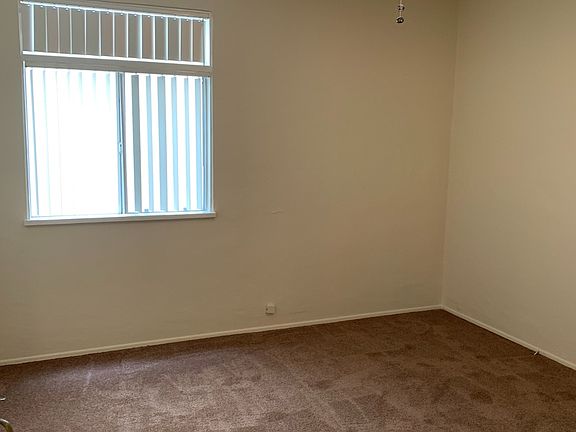 4th image of 2417-2431 5th Ave