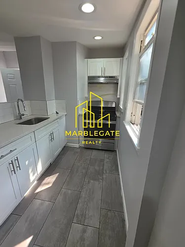 250 W 19th Ave #22B Photo 1