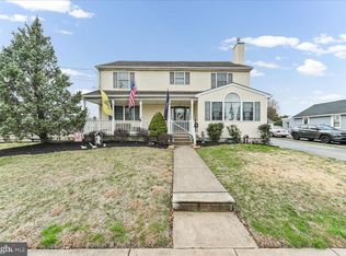 251 Kossuth Ave, Folsom, PA 19033