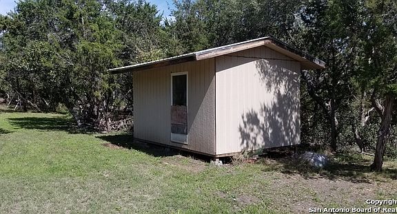 3rd image of 163 County Road 2474