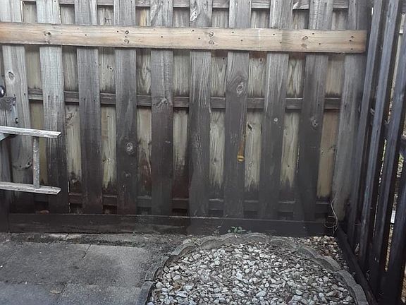 2nd image of 5078 Glencove Ln
