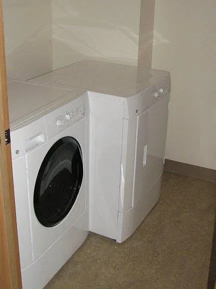 Full Size Washer & Dryer in 2-Bedroom Homes