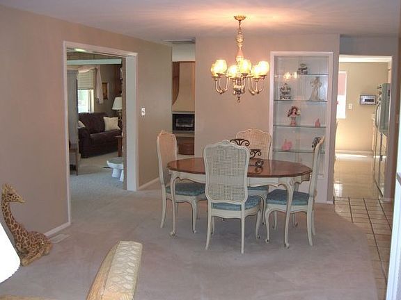 4th image of 2272 Belloak Dr