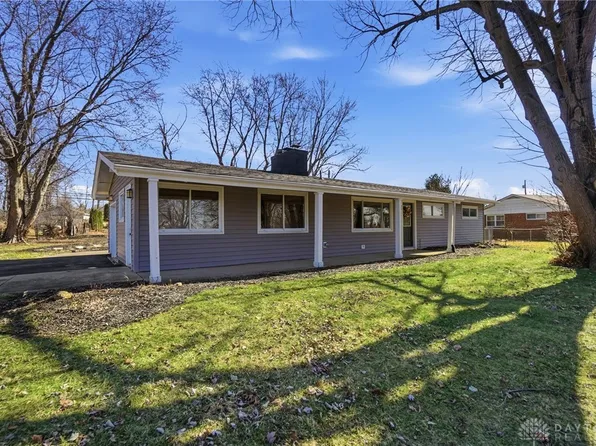 2610 Vayview Dr, Dayton, OH 45431