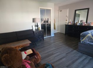 245 Passaic Ave APT A40, Passaic, NJ 07055