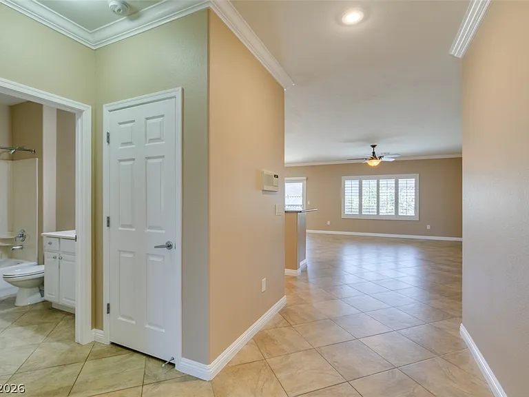 2154 Burtonsville Dr — Photo 2