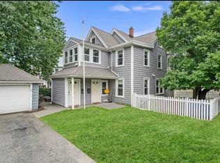 4 Mystic Ave #1, Melrose, MA 02176