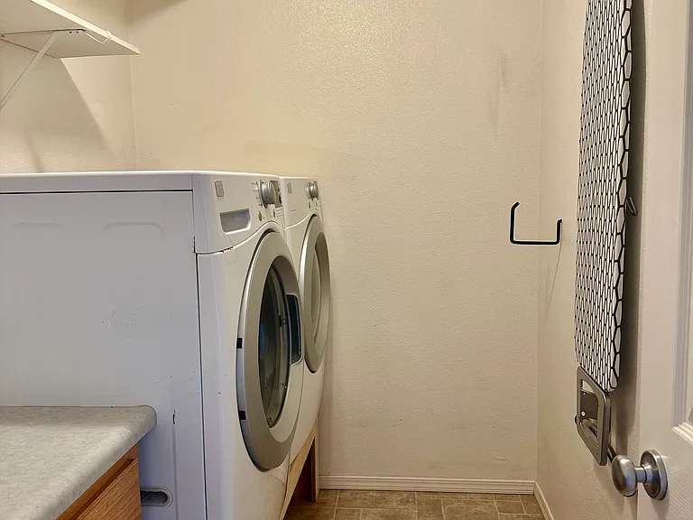 896 Front St #A — Photo 16