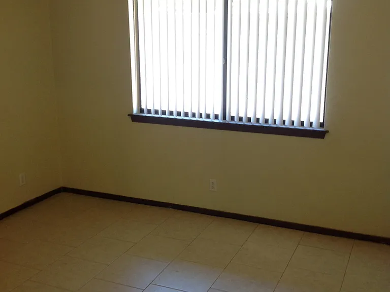 17861 Canyon Meadow Rd — Photo 12