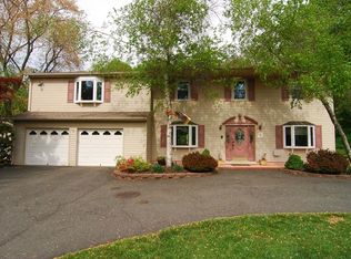 95 Barkers Mill Rd, Hackettstown, NJ 07840