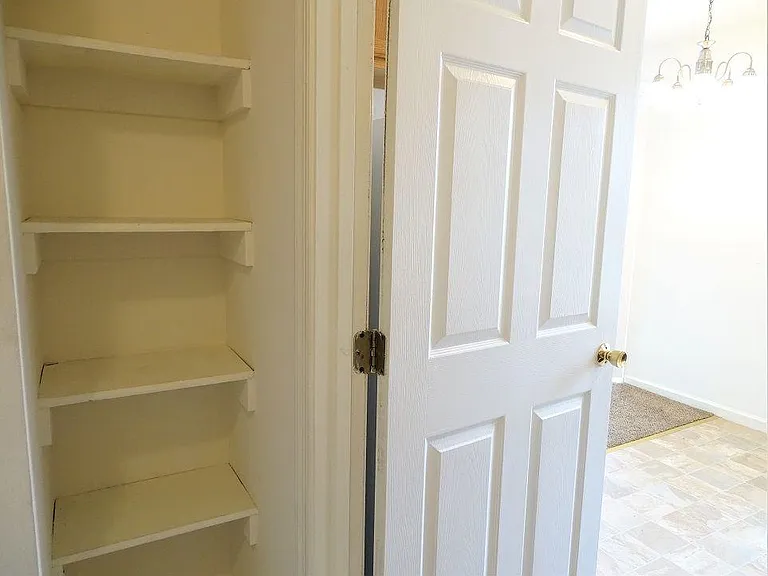 28 Hilldale Dr — Photo 10