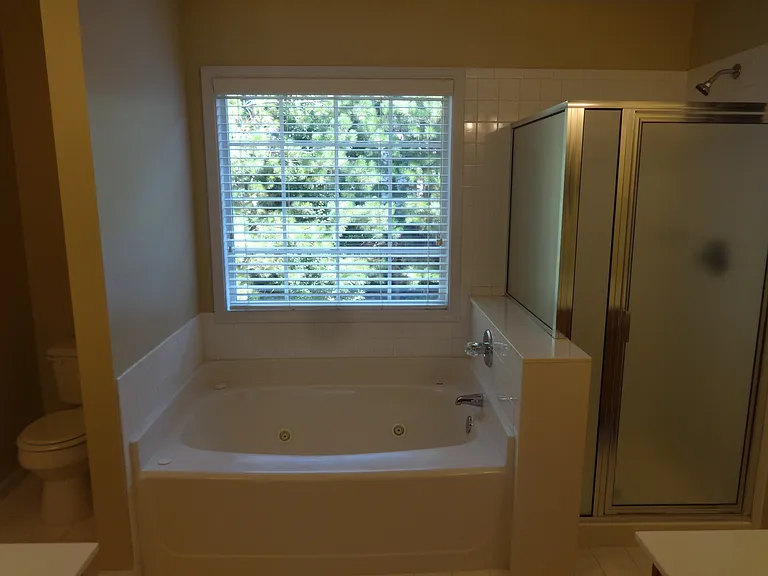 834 Glen Abbey Dr — Photo 8
