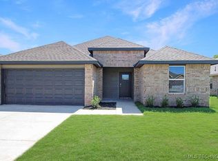 7232 E 155th Pl S, Bixby, OK 74008