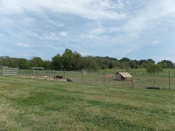 5th image of 14975 Old Highway 68