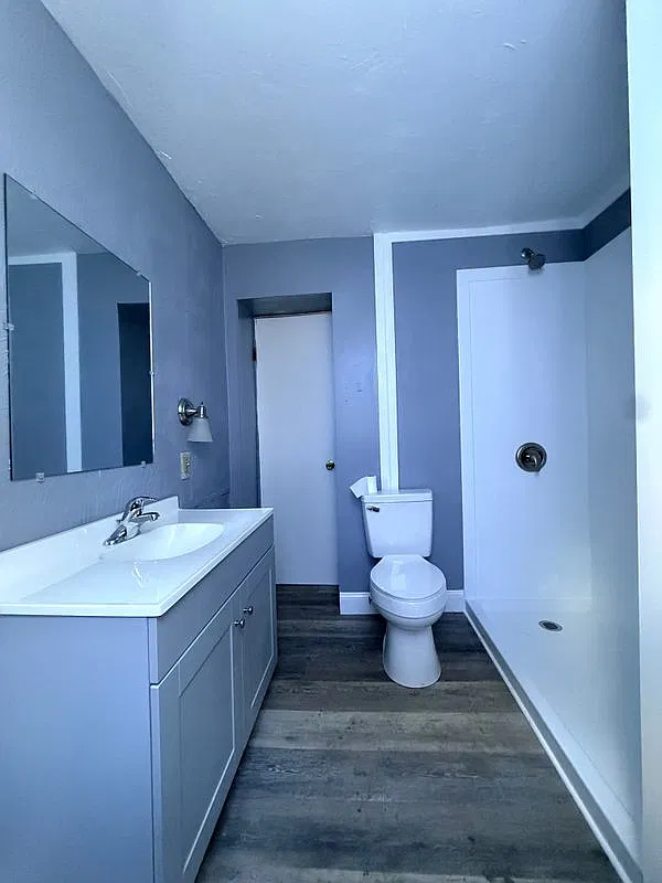 3 bed, 1.0 bath, 1091 sqft, $1,300 — Photo 4