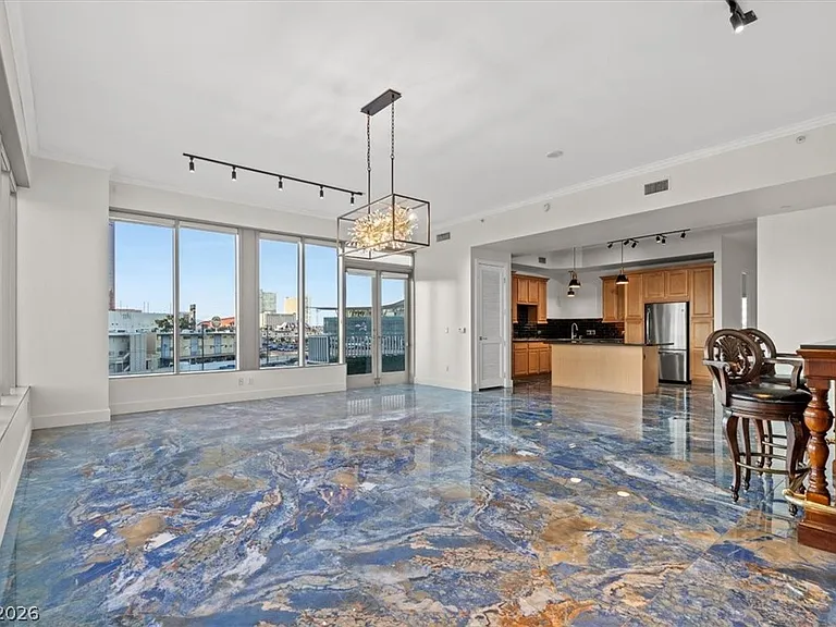 360 E Desert Inn Rd #407 — Photo 9