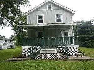 1369 Orchard Ct photo 1
