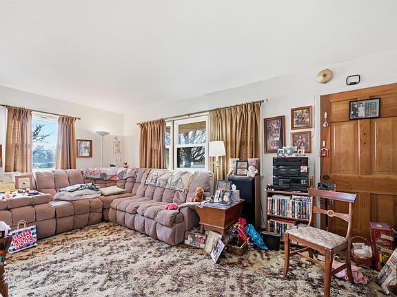 4th image of 10740 W State Road 32