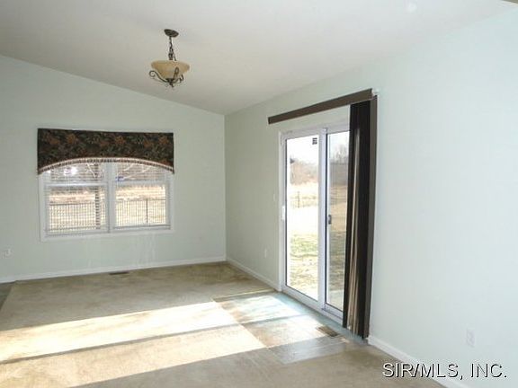 3rd image of 9446 Marbarry Dr