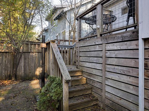 2nd image of 17542 Orchard Avenue