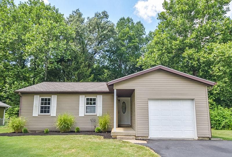 1st image of 3912 W Indian Creek Dr