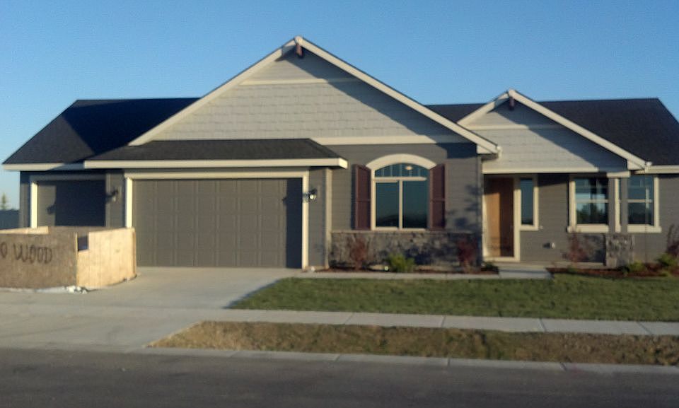 2nd image of 341 W Meadow Creek Way
