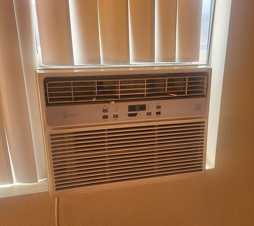 1st image of 828 S Glendale Ave APT 12