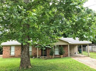 8375 Old Forge Rd, Southaven, MS 38671