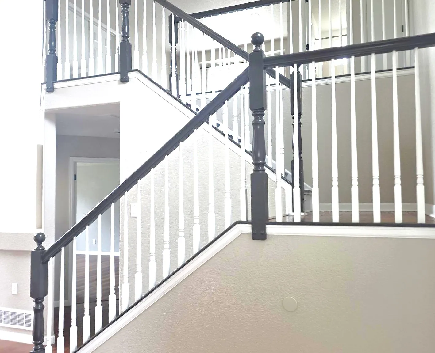 5 bed, 2821 sqft, $3,450 — Photo 3